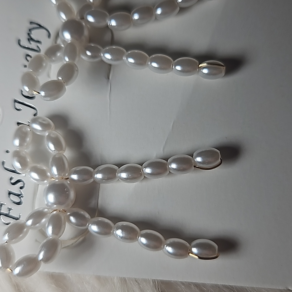 Pearl Promise Earrings - Picture 5 of 9